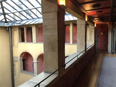 Cour des Loges