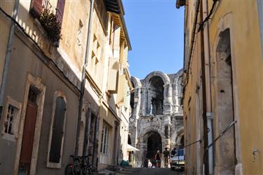 Arles Center