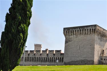 Avignon City Gates (Porte de la Republi