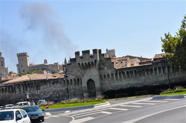 Avignon City Gates (Porte de la Republi