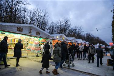 Champs-Elysees Christmas Market