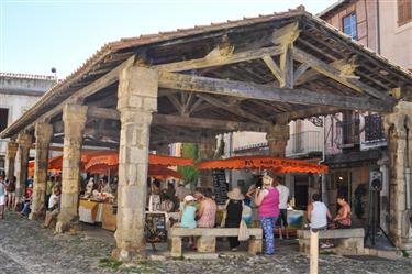 Lagrasse Market Place