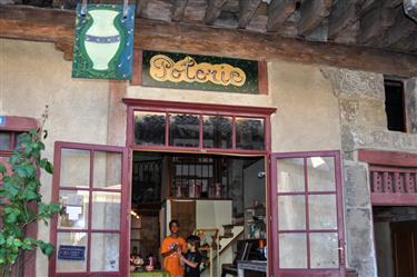 Lagrasse Market Place