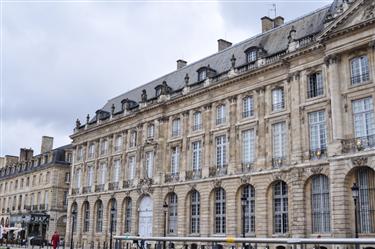 Place de la Bourse (Place Royale)