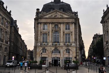 Place de la Bourse (Place Royale)