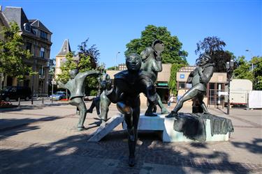 Place du Theatre