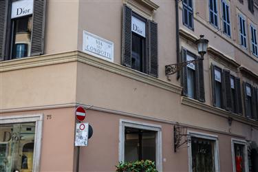 Via dei Condotti