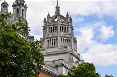 Victoria and Albert Museum