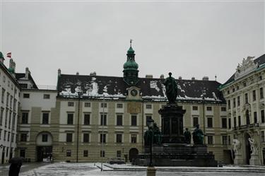 Vienna Center