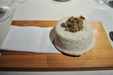 Mugaritz, Artichoke and bone marrow ragout, creamy kuzu bread