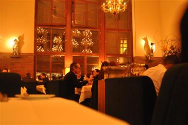 PAULY SAAL RESTAURANT BERLIN