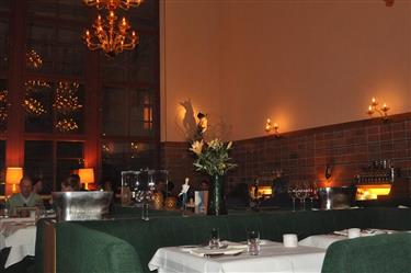 PAULY SAAL RESTAURANT BERLIN